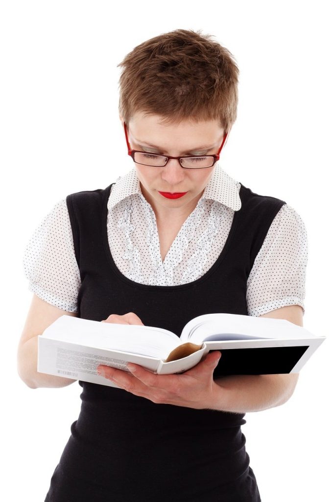 a lady reading as a Simple way to improve your brain function