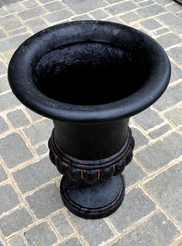 Charcoal Planter Urns