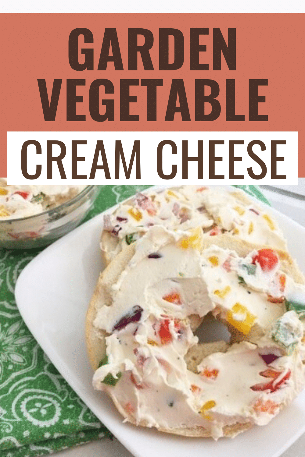 I love how colorful this garden vegetable cream cheese is. And I REALLY love how easy it is to make! #bagels #breakfast #creamcheese via @wondermomwannab