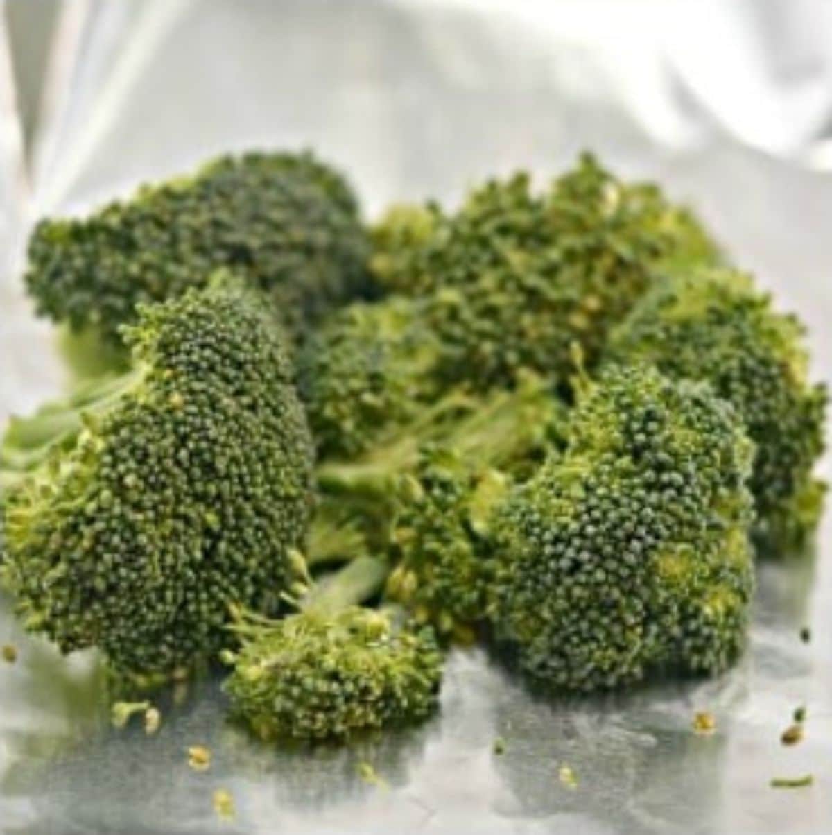 broccoli on a baking pan with foil.