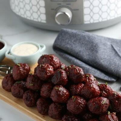 crockpot grape jelly BBQ meatballs