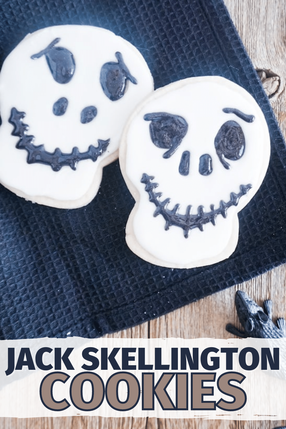 These easy Jack Skellington cookies are so simple, but really fun. And, the best part, there are plenty to go around to share on Halloween--or Christmas. #jackskellington #cookierecipe #halloween #christmas via @wondermomwannab