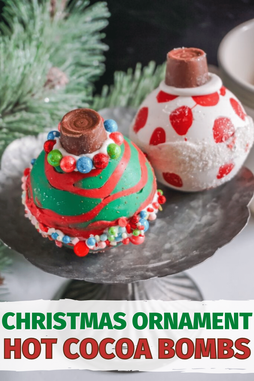 Just when you thought that the holiday season couldn't get any better, along comes these Christmas Ornament Hot Cocoa Bombs! #hotcocoabombs #hotcocoa #christmasornament #holidaytreats via @wondermomwannab