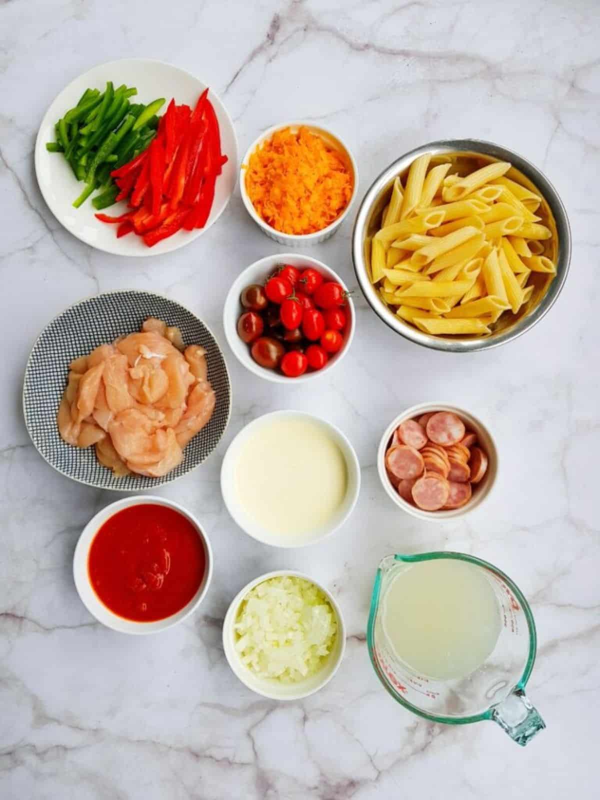 Spicy Chicken Pasta ingredients.