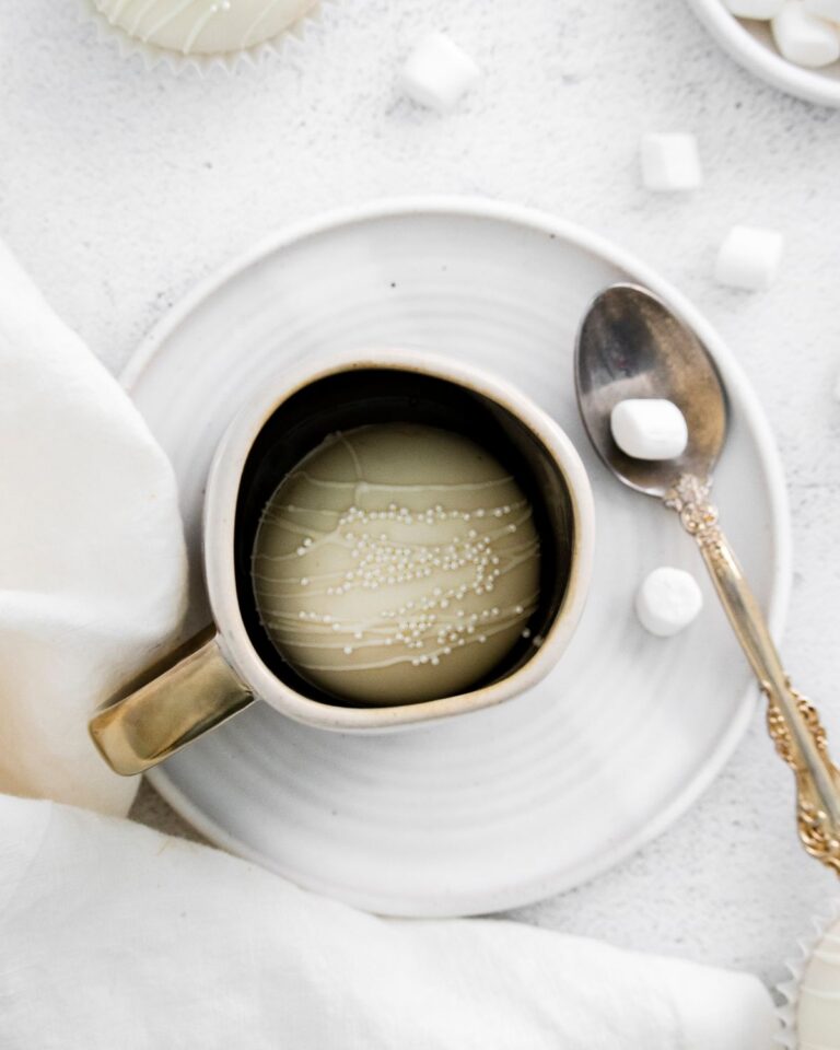 White Chocolate Hot Cocoa Bomb