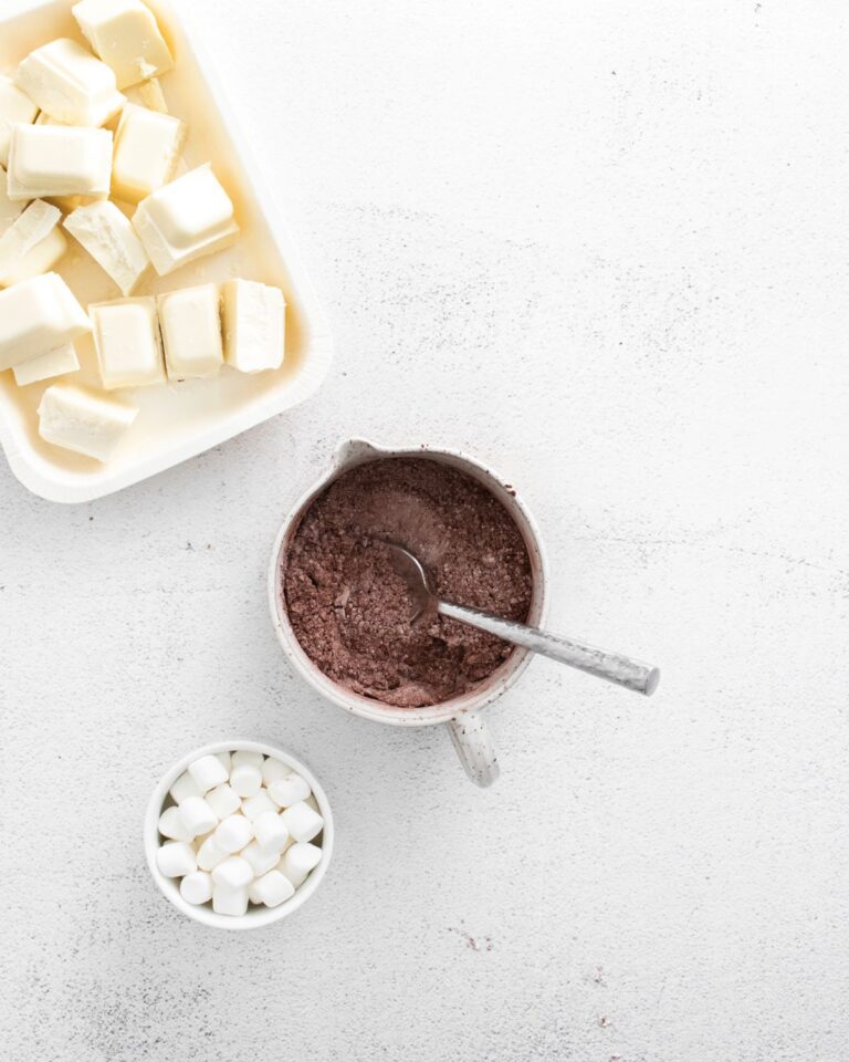 White Chocolate Hot Cocoa Bomb