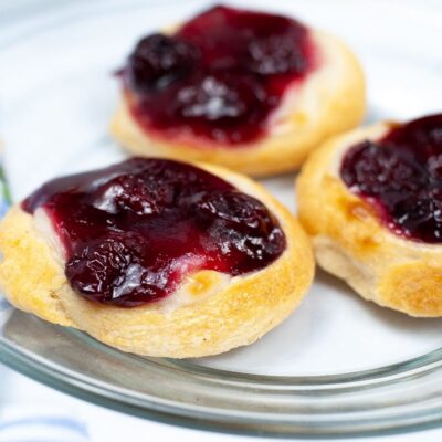 Air-Fryer-Cherry-Cream-Cheese-Crescent-Roll-Danish-Recipe6