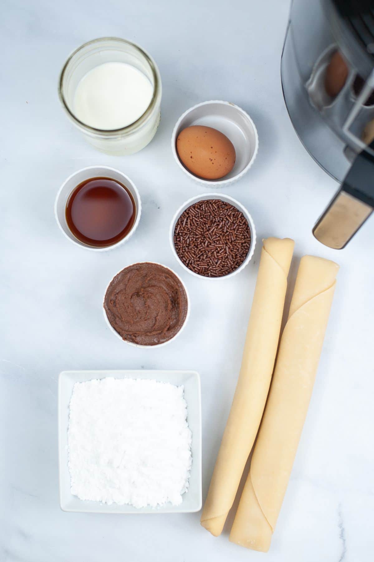 Air Fryer Nutella Pop Tarts ingredients 