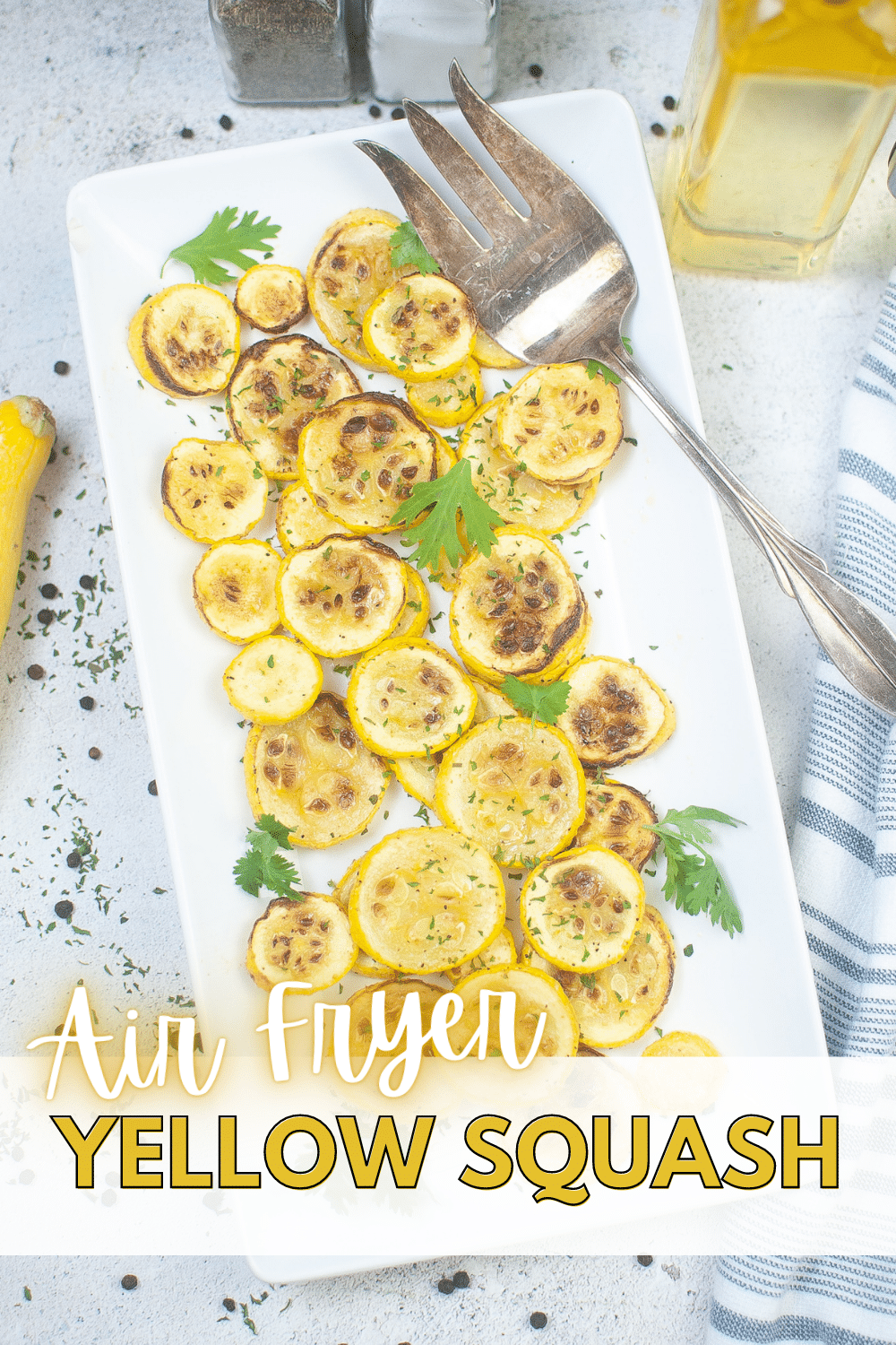 This Air Fryer Yellow Squash is a healthy, delicious and easy to make side dish. It's also family-friendly and picky eater approved. #airfryeryellowsquash #airfryer #yellowsquash #sidedish #healthyeating via @wondermomwannab