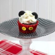 Mickey-Mouse-Cupcakes-Step-5
