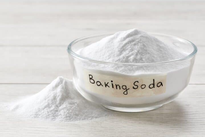 How to Clean the Oven With Baking Soda: Step-By-Step Guide