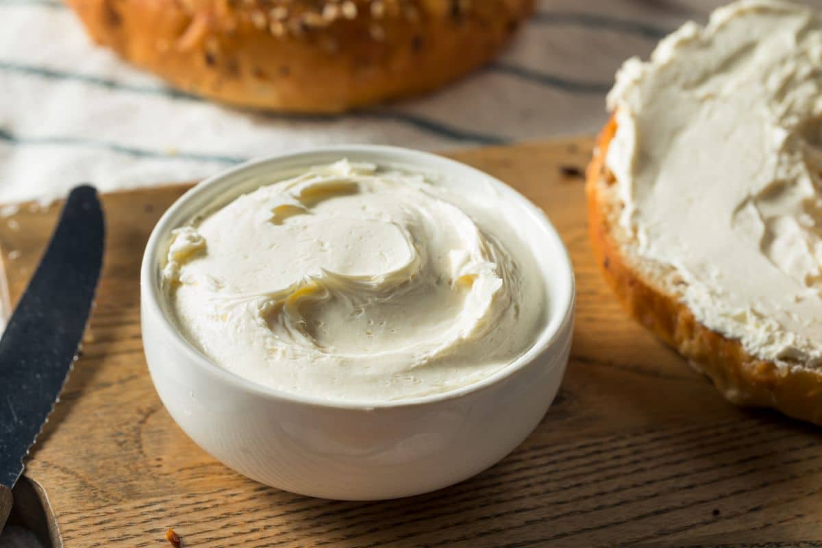 A bowl of cream cheese, a perfect substitute for goat cheese.